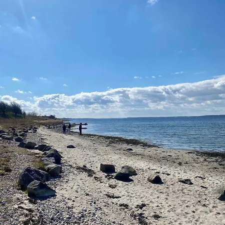 Vakantiehuis With Fjord View In Lovely Vellerup *